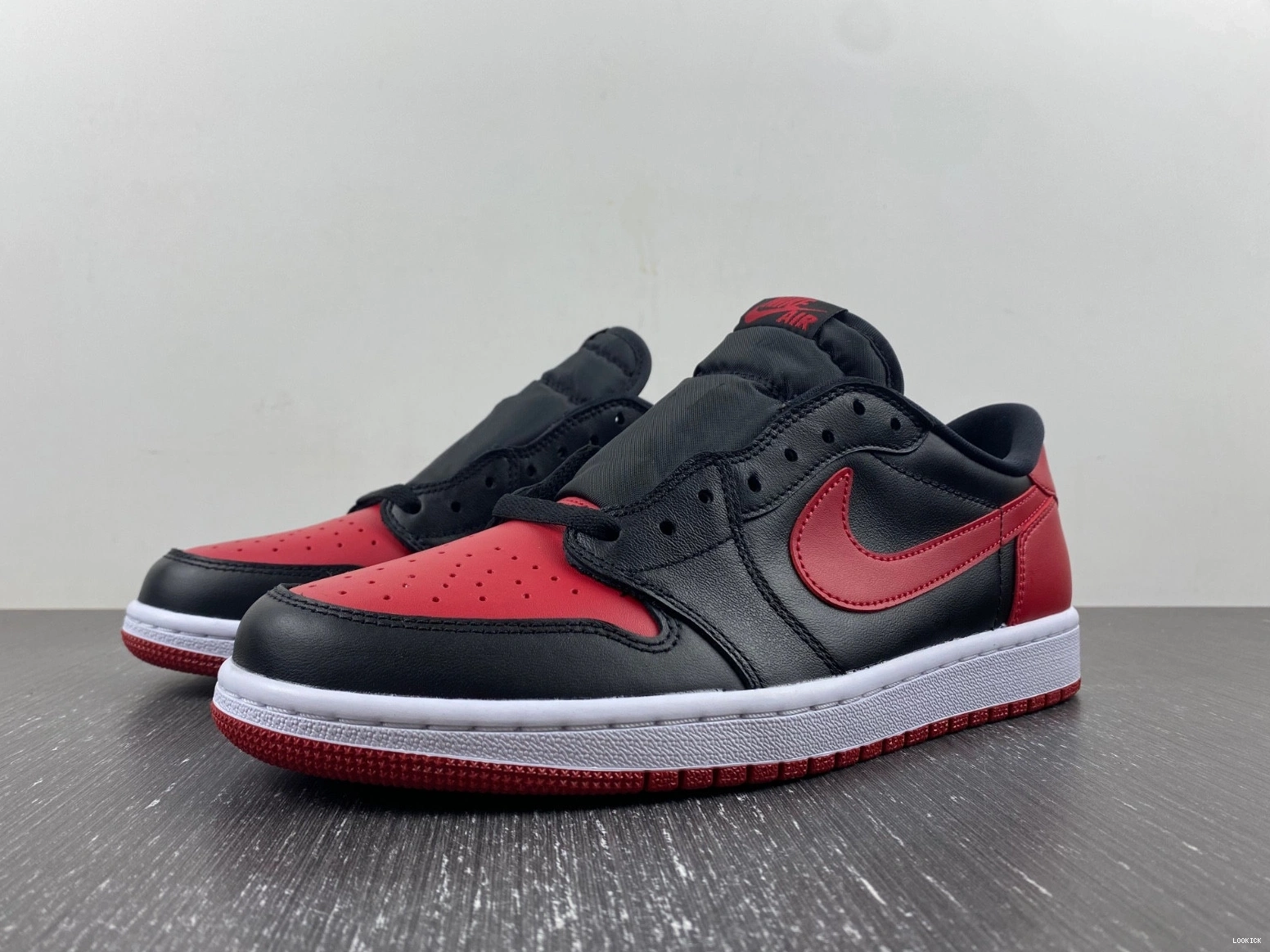 Cheap (2015) 1 Retro Low 705329-001 - Bred Jordan 0523
